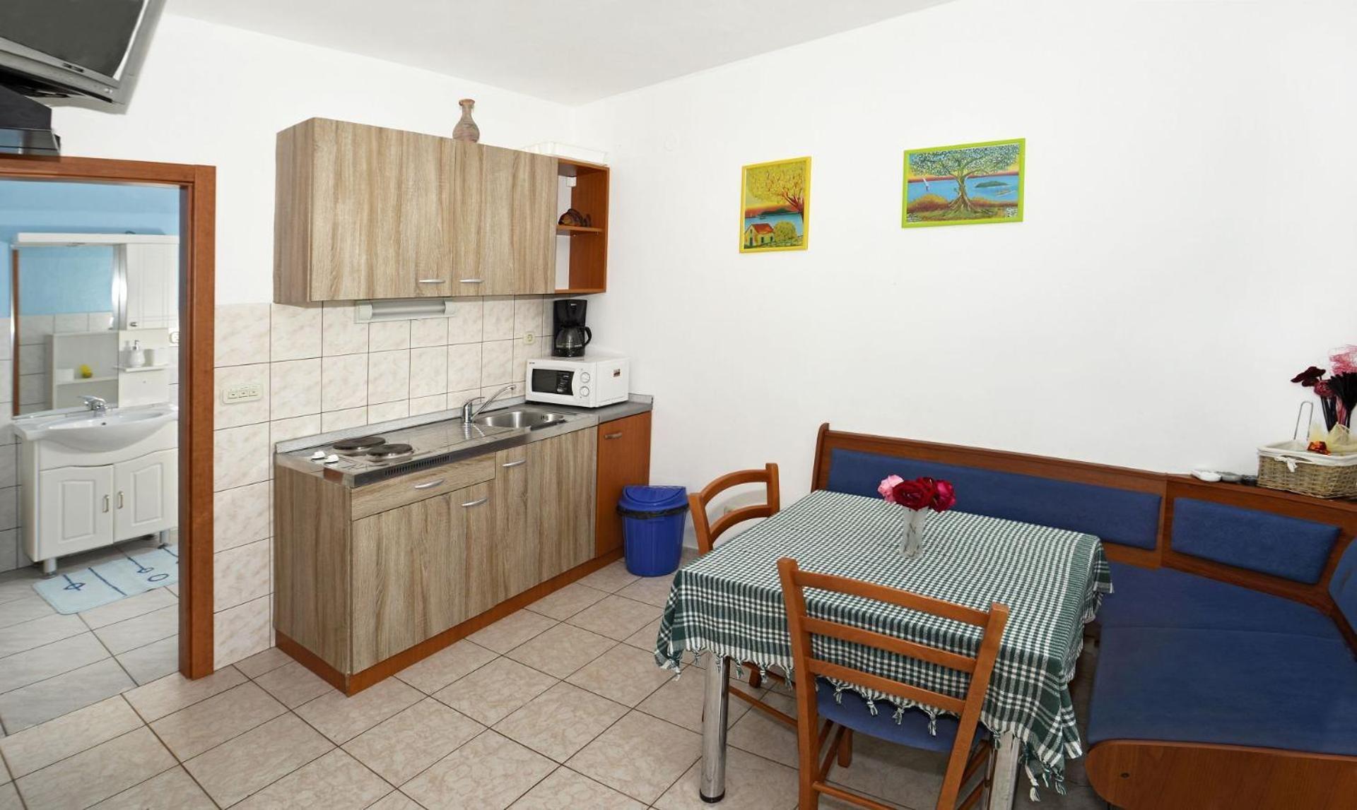 Apartments Toni มาสลีนิตซา ภายนอก รูปภาพ