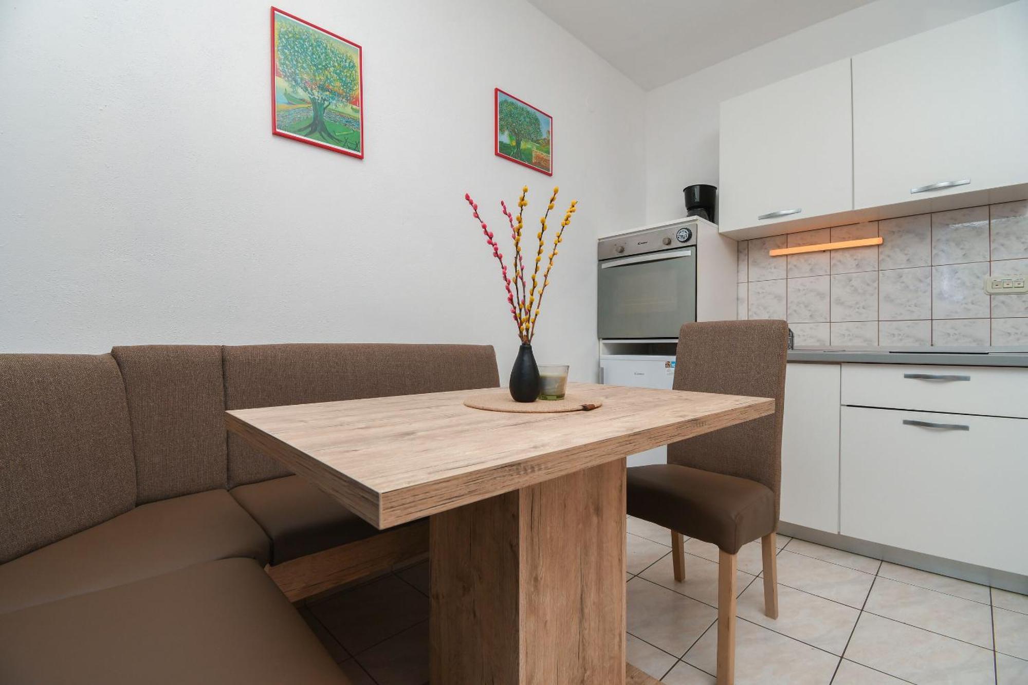 Apartments Toni มาสลีนิตซา ภายนอก รูปภาพ