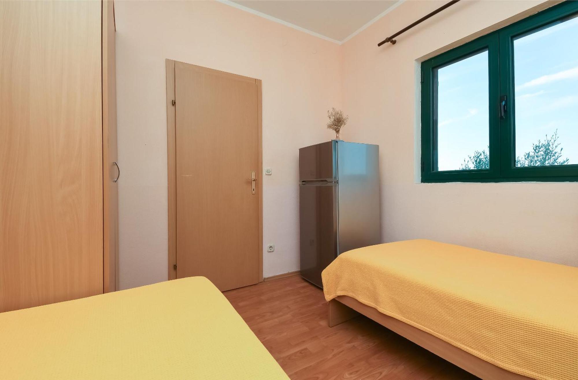 Apartments Toni มาสลีนิตซา ภายนอก รูปภาพ